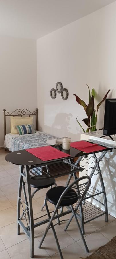 הרקליון Quiet Studio Near To The Airport 1 מראה חיצוני תמונה